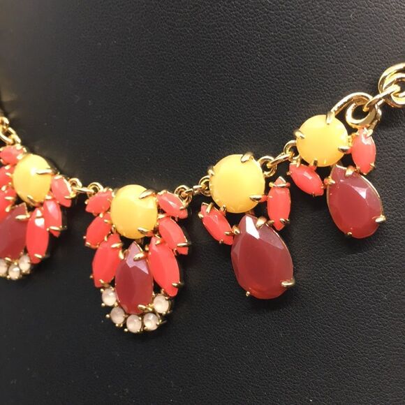 Kate Spade Steamer Glow Graduated Collar Necklace Pink and Yellow Gold Tone - Picture 8 of 16